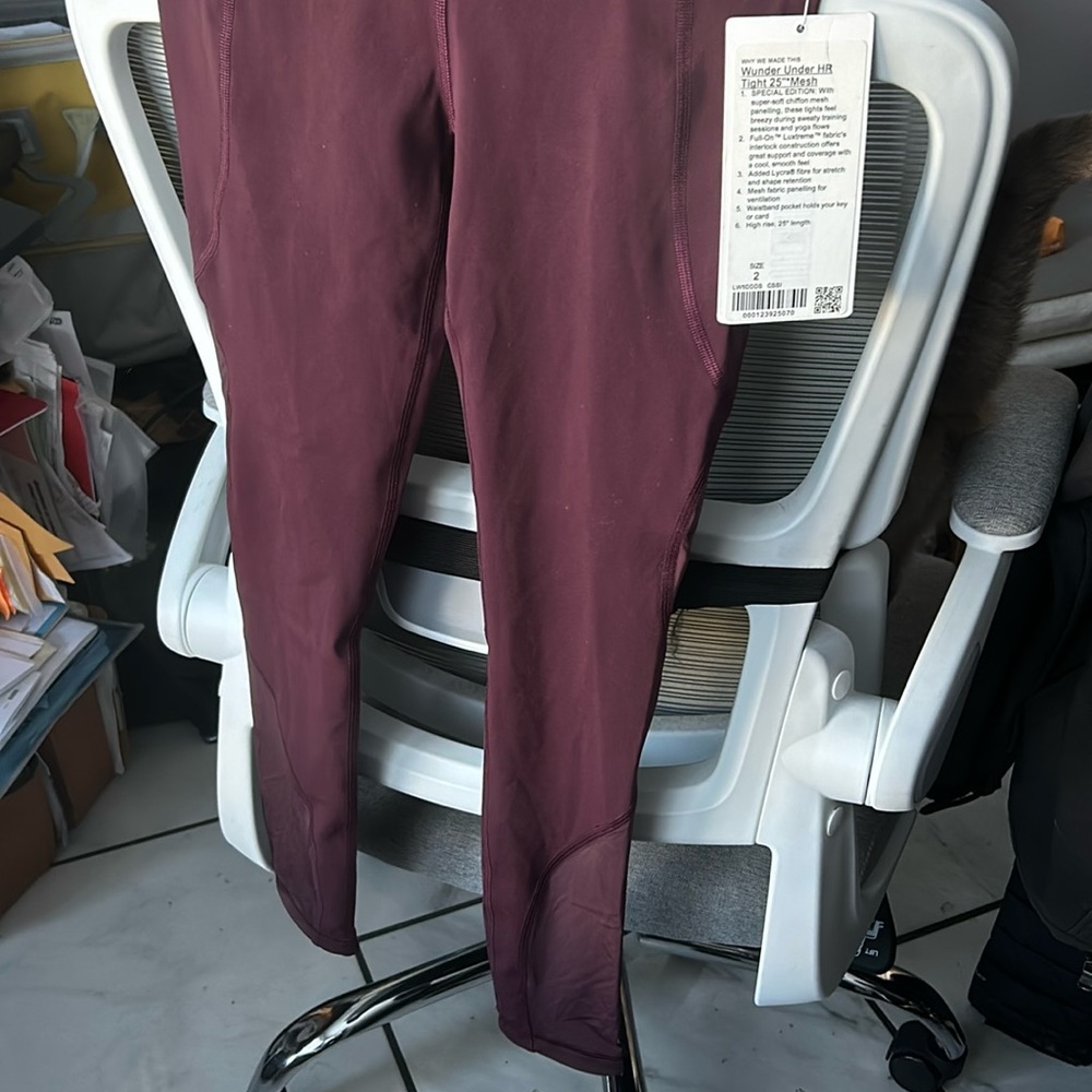 COPY - Lululemon Wunder Under High-Rise Tight 25" Mesh Maroon size 2